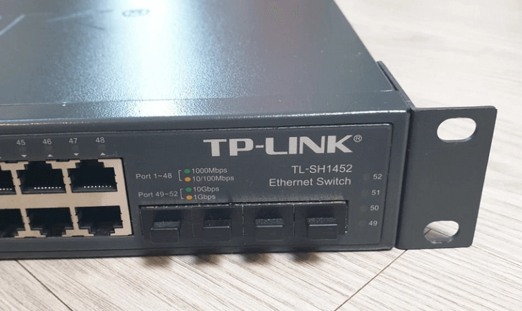 티피링크 TL-SH1452 10기가 스위칭 허브 - 10기가 SFP+ 4포트 이미지