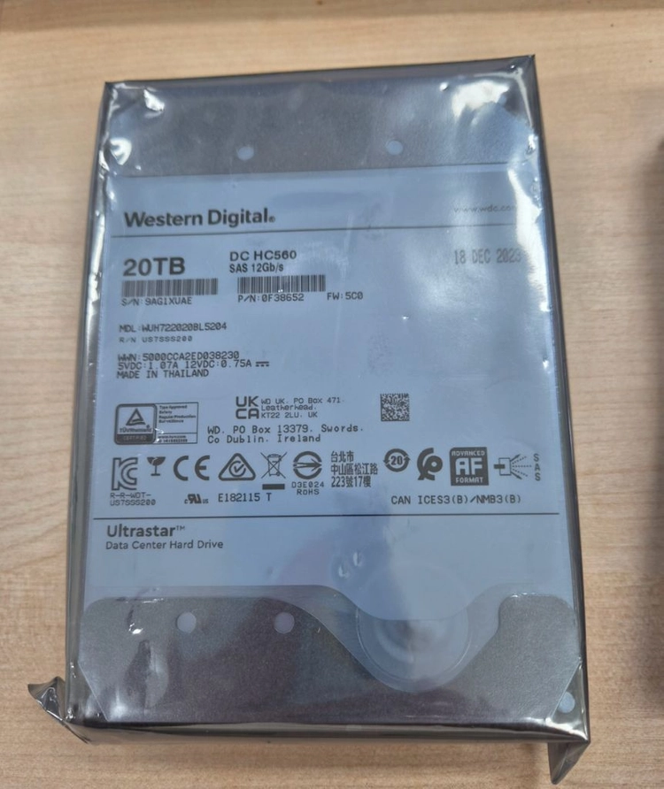 웨스턴 디지탈 20테라 사스 HDD (급판매) 이미지