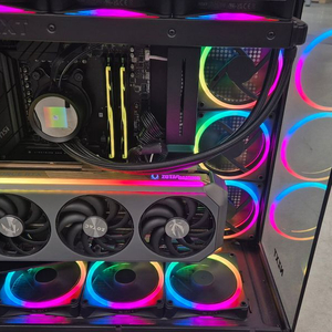 [판매] 9800X3D / RTX 5080 / NZXT 풀셋 감성 하이엔드 게이밍 PC 이미지