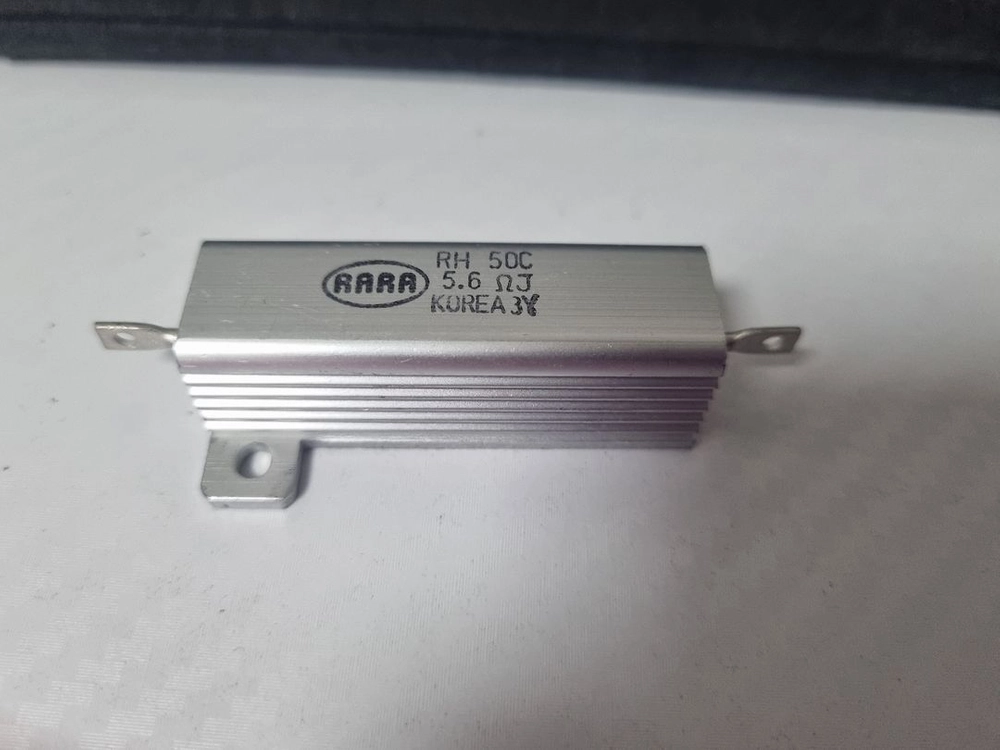 라라전자 60C 5.6uF 저항 5개 새제품 이미지