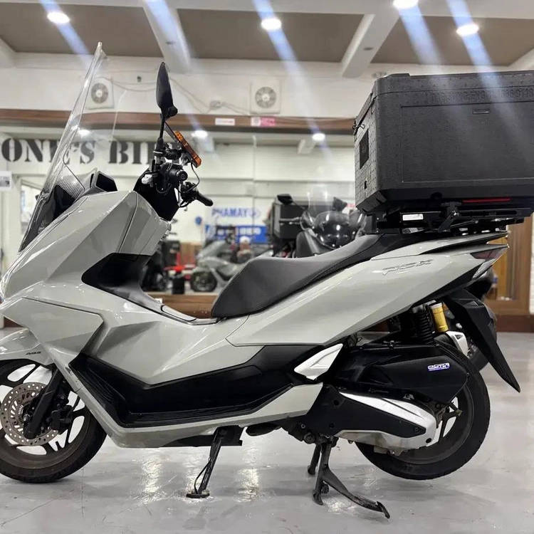 25년식 혼다 pcx125 - 안심되는 중고거래