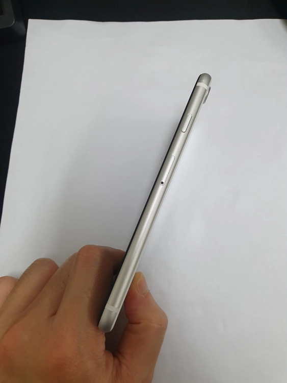 아이폰SE2 256GB 화이트 배터리100% 기능정상 중고폰 768644 이미지