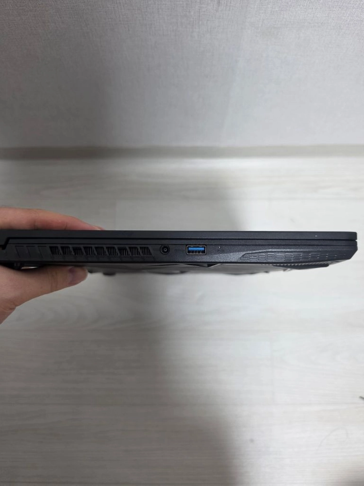 [택포] MSI 게이밍 노트북 급처 (i5/16GB/GTX1650/1.2TB) 이미지