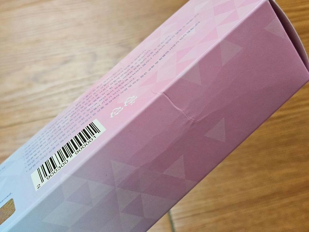 [블루아카이브] 딸기우유 컴플렉스 선글라스 패키지 이미지