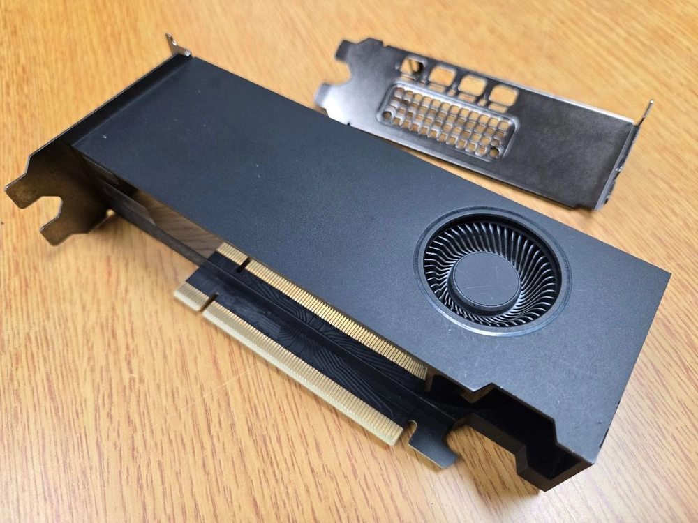 RTX A2000 6G 그래픽카드 이미지