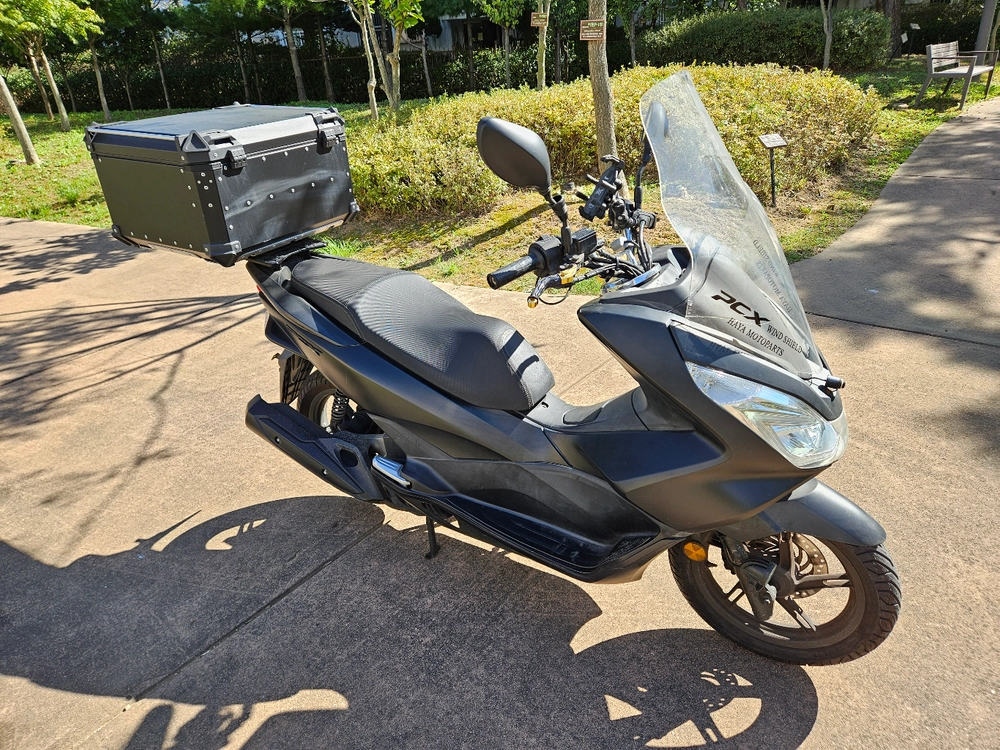혼다 pcx125 18년 무사고 짧은키로수 판매합니다 - 안심되는 중고거래