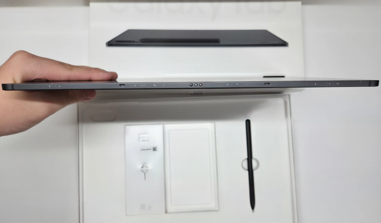 삼성 갤럭시탭 S8 ultra wifi 128gb s펜 포함 풀박스+ 정품북커버 이미지
