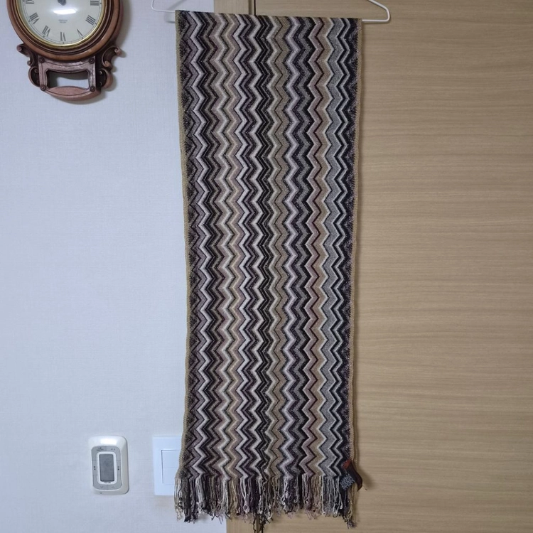 미쏘니(MISSONI) 메탈릭 패턴 머플러 이미지
