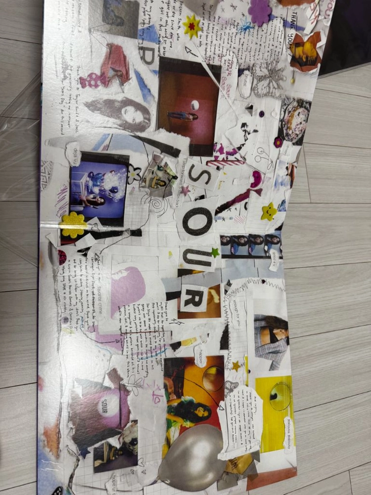 올리비아 로드리고 사워 olivia rodrigo sour LP 이미지