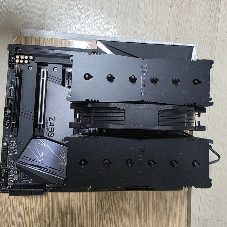 GIGABYTE Z490 AORUS PRO AX 팔아요 이미지