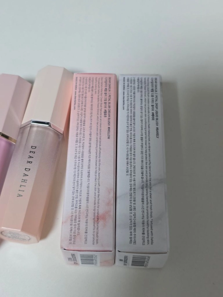 새상품*디어달리아 페탈 드롭 크림 블러쉬 이미지