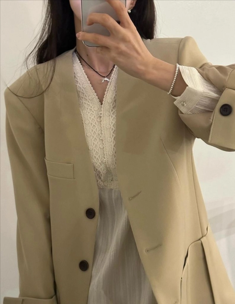 (거의 새상품) 유인어스 오버핏 루즈핏 노카라 자켓 베이지 이미지