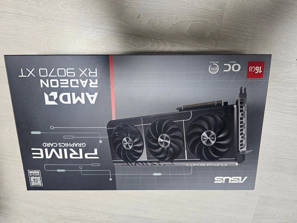 에이수스 프라임 라데온 RX 9070 XT 그래픽카드 이미지