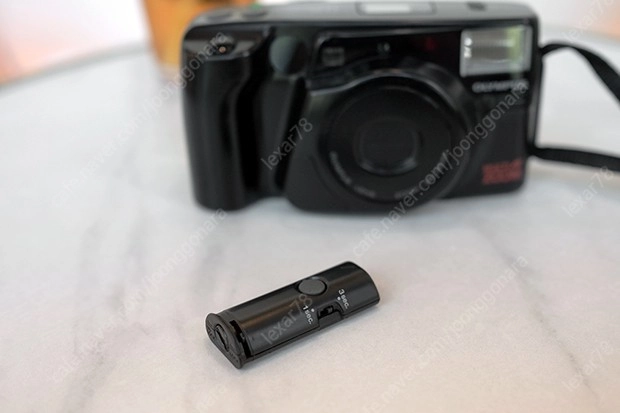 올림푸스 IZM230 팝니다(리모컨포함, 신품베터리) 이미지
