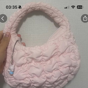 코스 퀼팅 미니백 연핑크 이미지