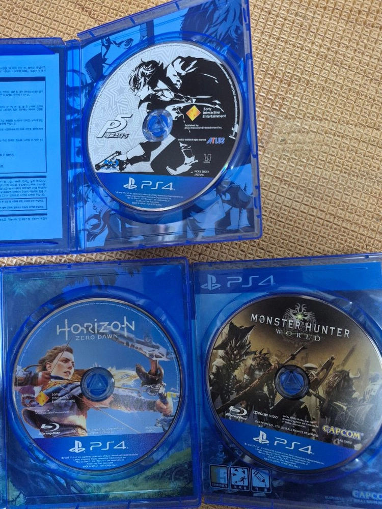 PS4 플스4 몬스터헌터월드 페르소나5 호라이즌제로던. 3개. 합 이미지