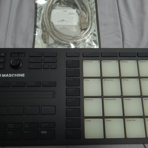 MASCHINE mikro mk3 머신 마이크로 샘플러 드럼 패드 비트 힙합 이미지