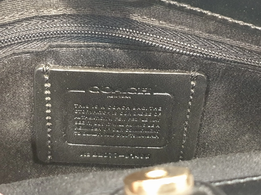 거의새거) 코치 시그니처 패턴 브라운 숄더백 토트백 이미지