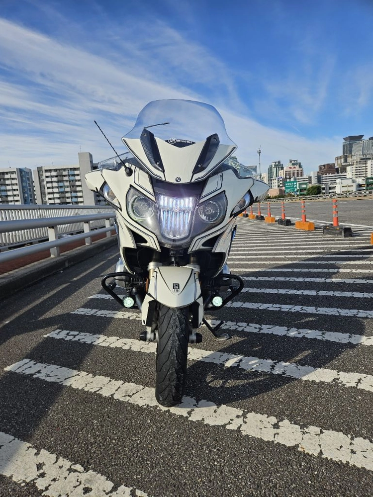 bmw r1200rt 이미지