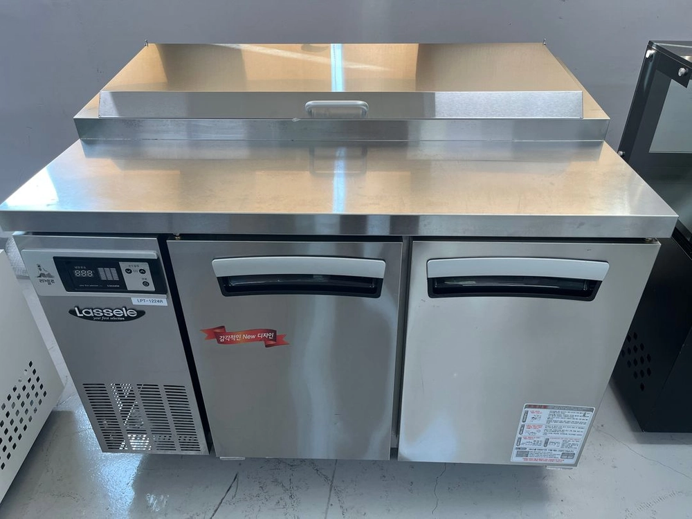 라셀르 토핑냉장고 1200 중고 간냉식 lpt-1224r 업소용 샐러드 피자 반찬 김밥 밧드 바트 이미지