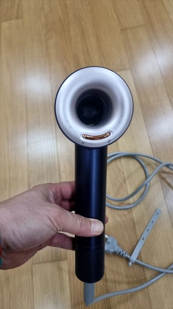 FORTISSIMO 헤어 드라이어 팝니다.(저소음,강한바람) 이미지
