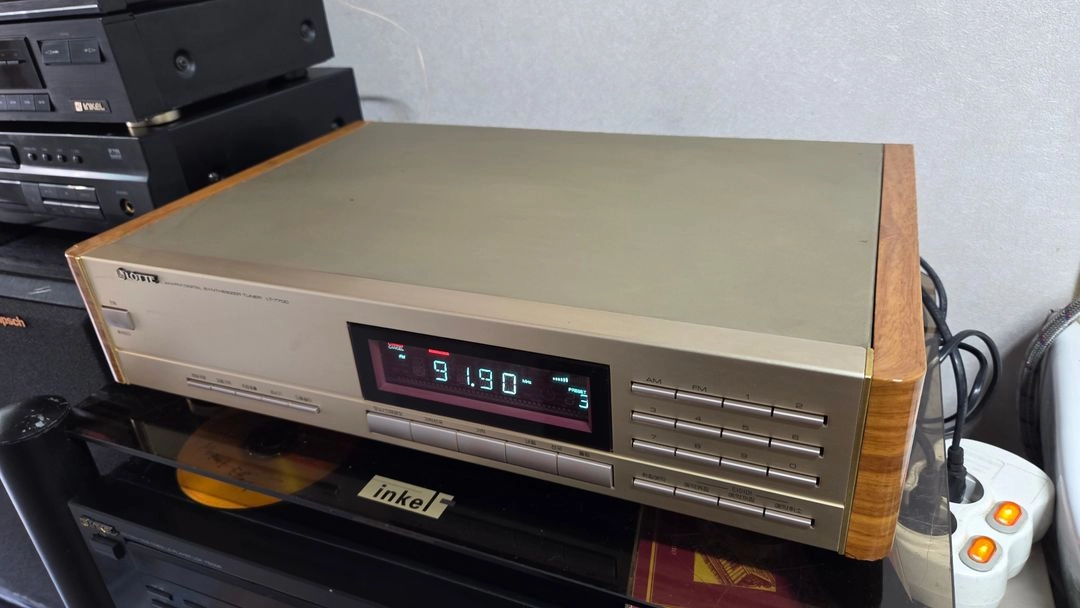 롯데 디지탈 튜너 LT 7700 스테레오 이미지