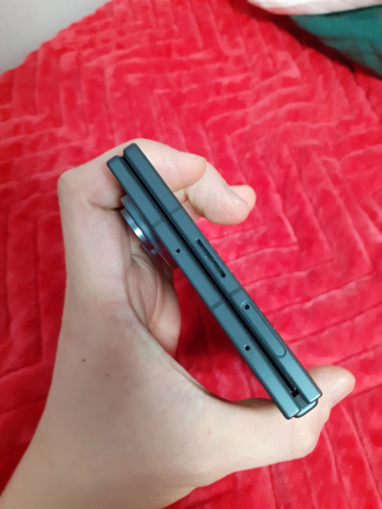 갤럭시 폴드8 256gb 자급제 그라파이트 풀박 이미지