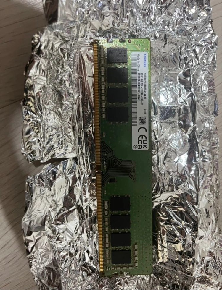 삼성 DDR4 8GB 3200MHz 램 2장 이미지