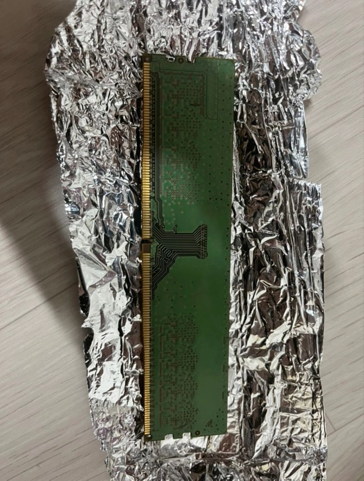 삼성 DDR4 8GB 3200MHz 램 2장 이미지