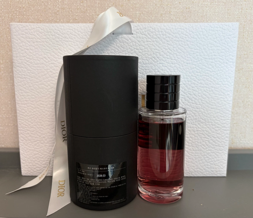디올 루즈트라팔가 에스프리 드 퍼퓸 80ml 국문 정품 이미지