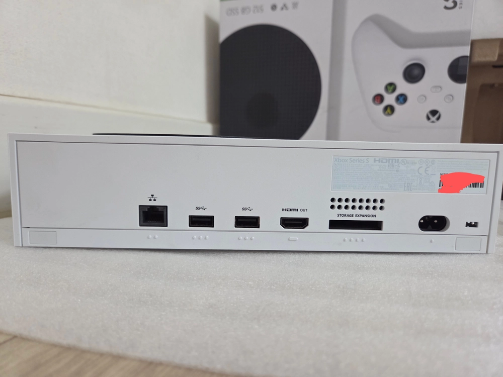 상태좋은 엑스박스 시리즈 S(엑시스 엑시에) Microsoft Xbox Series S (엑박시리즈 S) 이미지