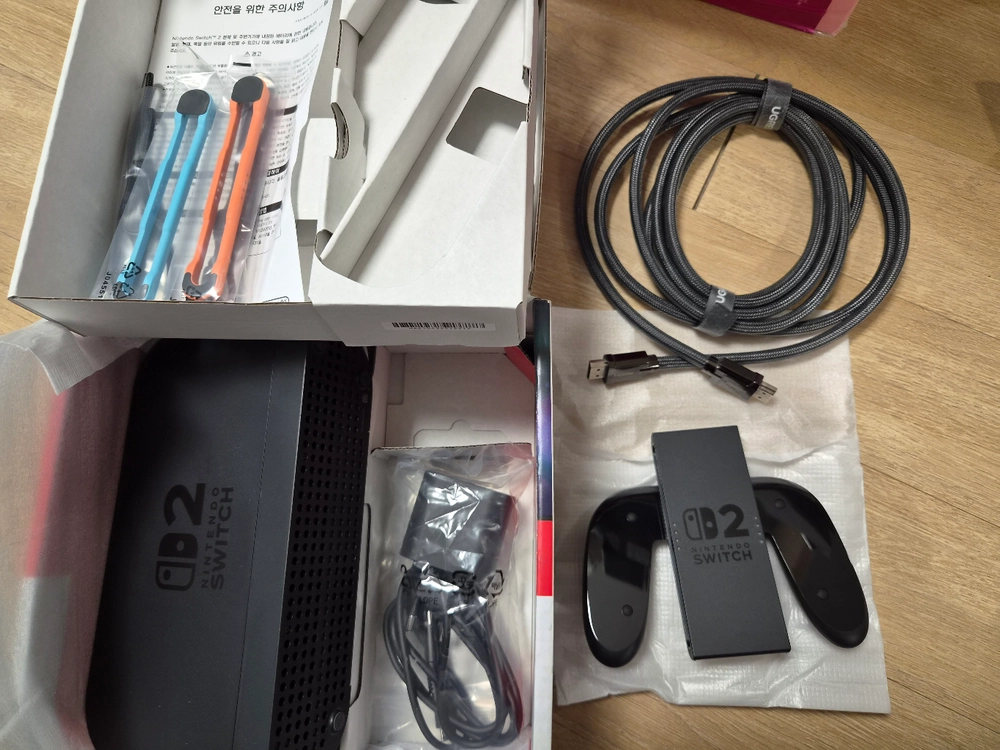 닌텐도 스위치2 정품 독 + 충전기 + 유그린 울트라 8K HDMI V2.1 케이블 3m 등 이미지