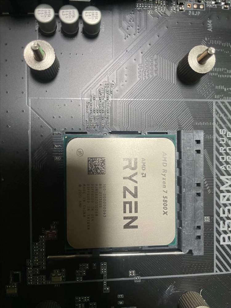 AMD 라이젠7 5800X / 기가바이트 B550M AORUS PRO-P 판매합니다 이미지