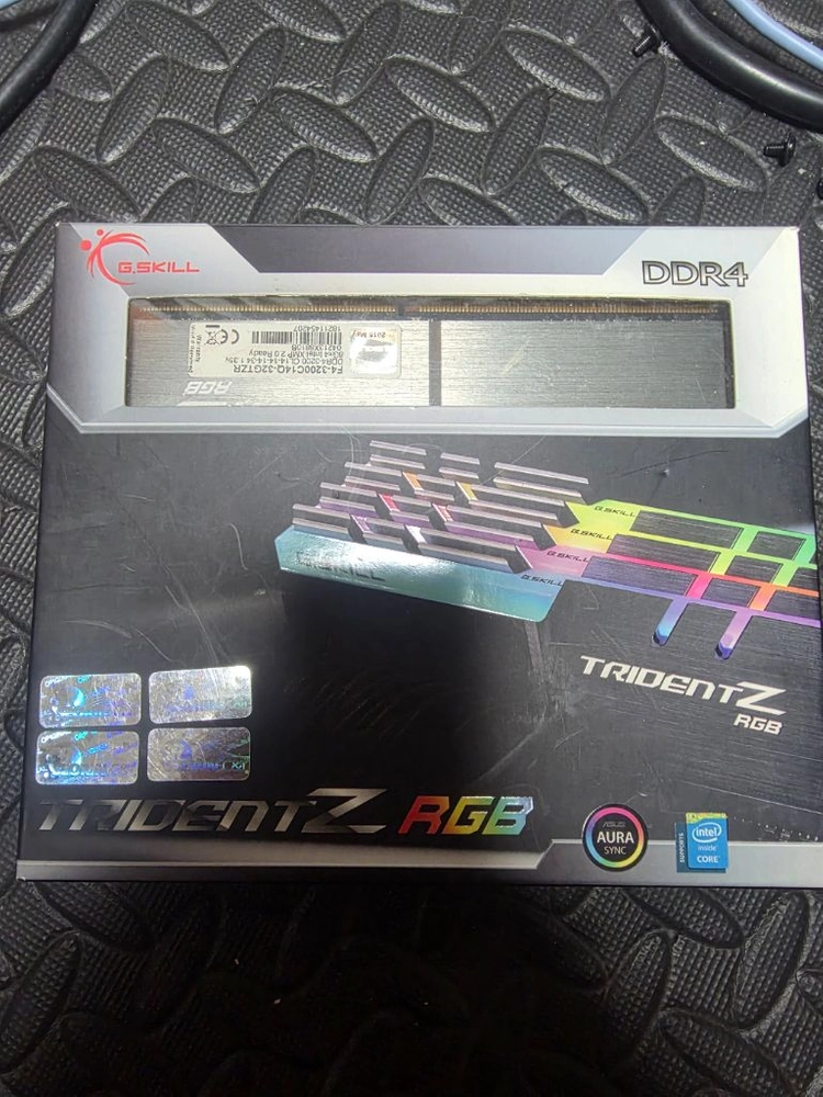 ddr4 cl141414 3200mhz 지스킬트라이던트 쿼드킷 이미지