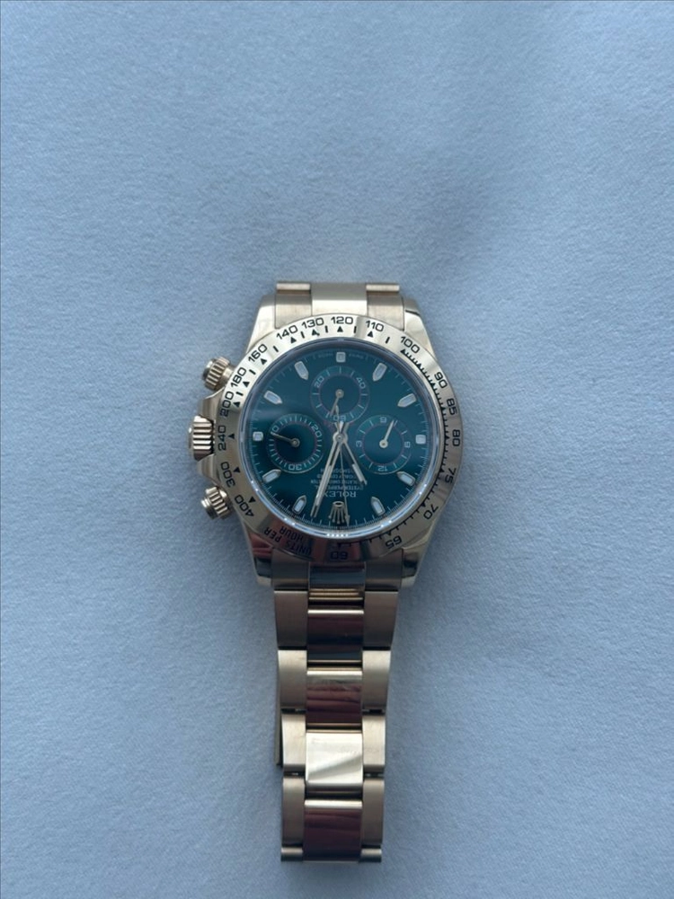 롤렉스 데이토나 헐크 골드 금통 40MM - 안심되는 중고거래