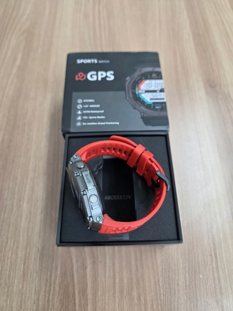 T-Rex 3 GPS 스마트워치 실버·레드 / 충전 및 작동 확인만 이미지