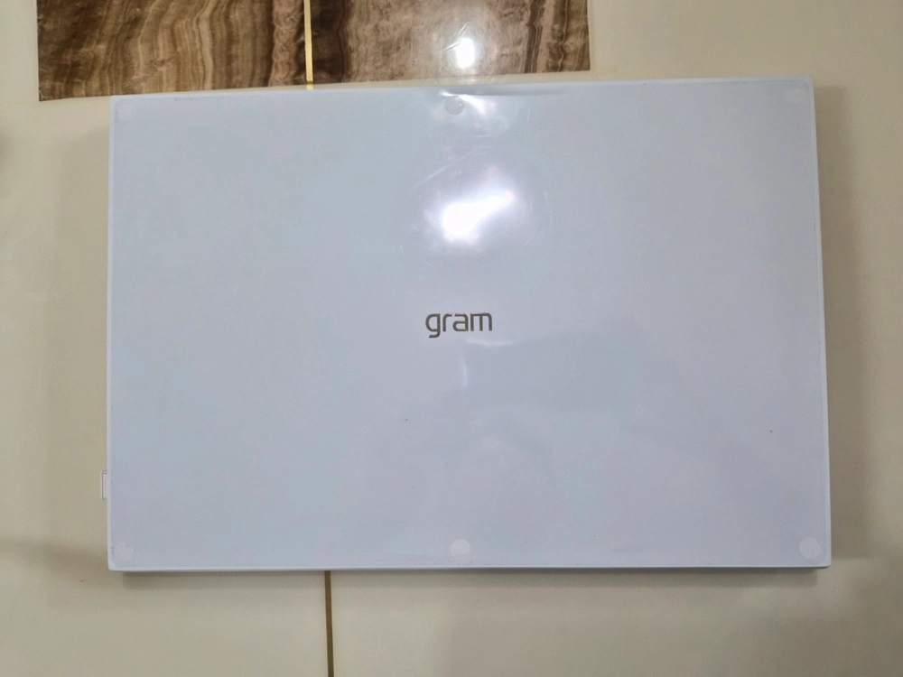 신품급) LG그램 노트북 울트라5 16인치 램 16G/SSD 256G, 16ZD90SU 이미지