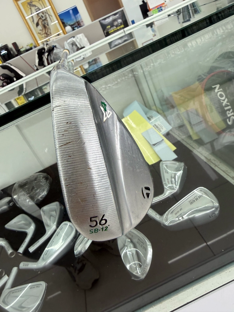 테일러메이드 MG4 웨지 크롬 56도 NS NEO 950 S 이미지
