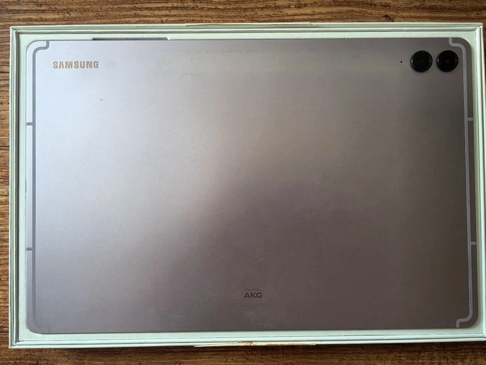 갤럭시탭S9+FE 5G 128G 메인보드고장난거 팔아요 이미지