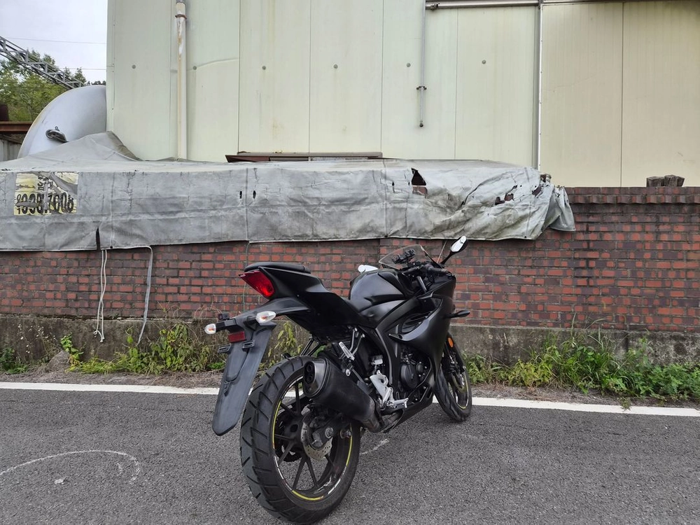 스즈키 gsx r 125 18년식/2만대키로수/블랙컬러/투채널블박/급매 이미지