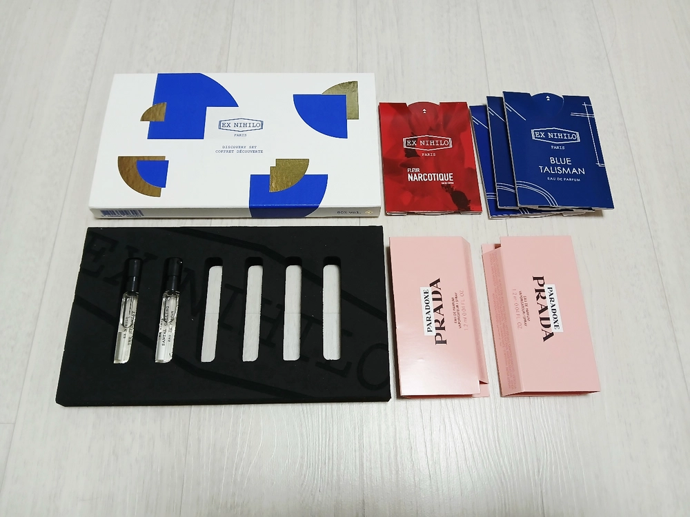 디올 소바쥬,메모 디스커버리,겔랑 로사 로싸, 엑스니힐로 블루 탈리스만 이미지