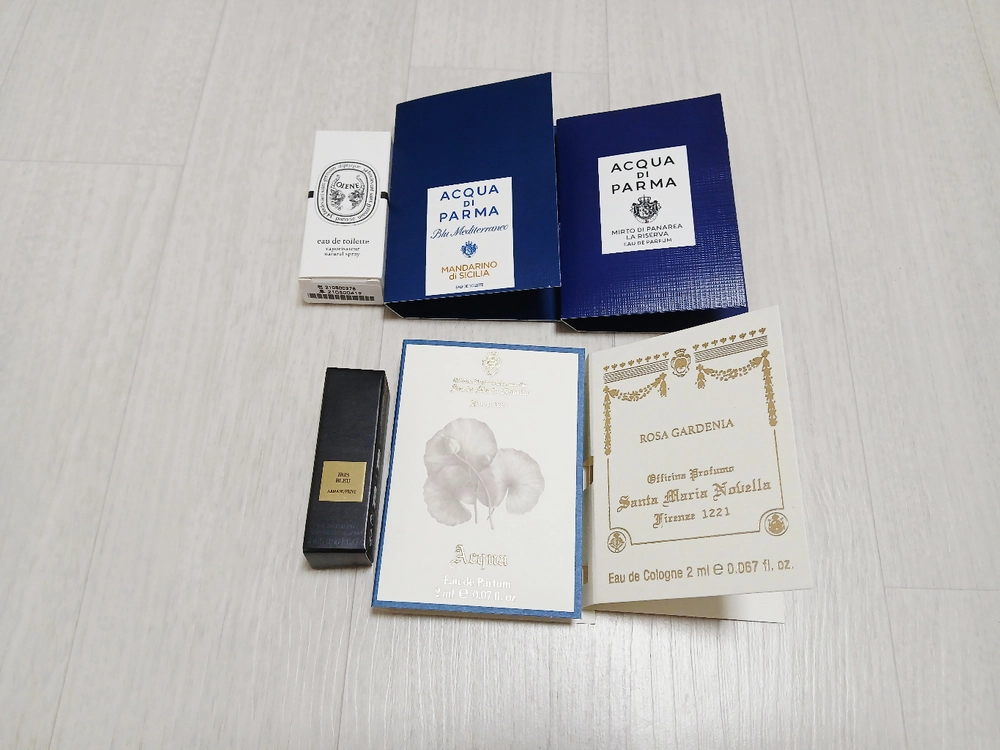 디올 소바쥬,메모 디스커버리,겔랑 로사 로싸, 엑스니힐로 블루 탈리스만 이미지
