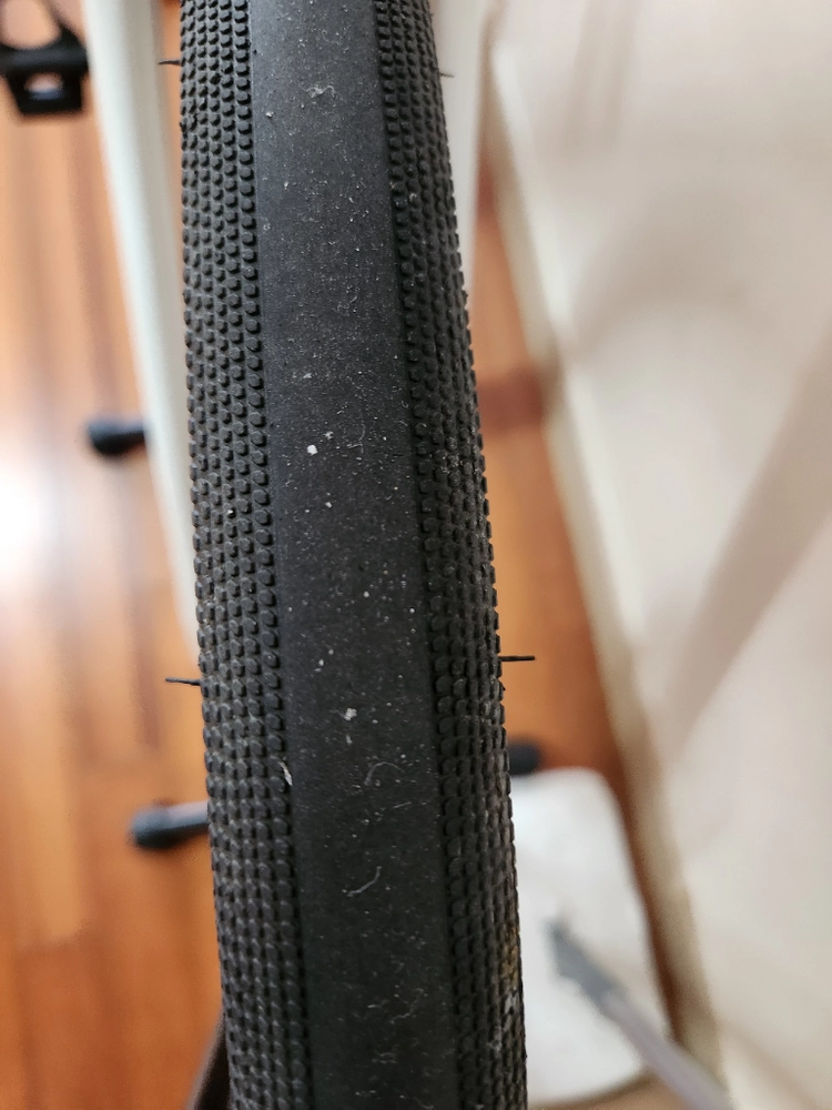 2개 한세트 5만원 자전거 타이어 본트래거 R1 700x32c 이미지