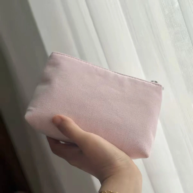 디올뷰티 미스디올 핑크리본 파우치 이미지