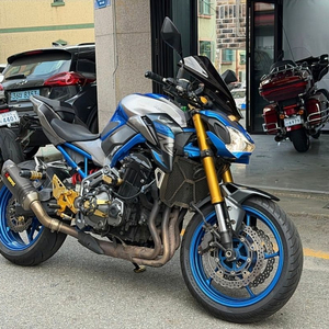 2017년식 가와사키 z900 카드가능 이미지