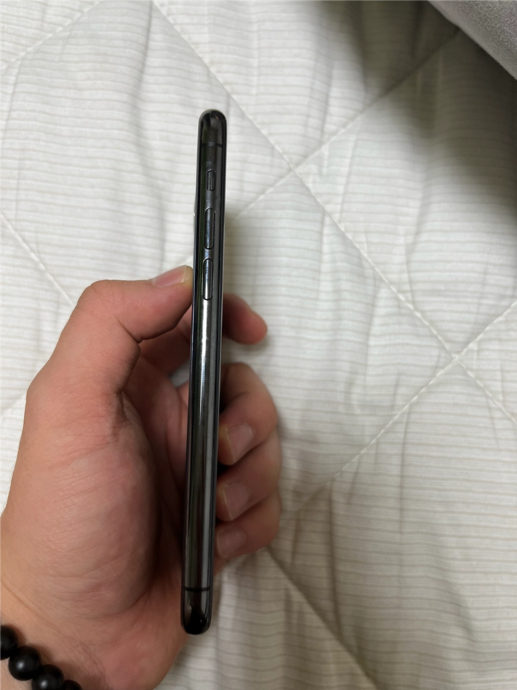 아이폰 11 PRO 이미지