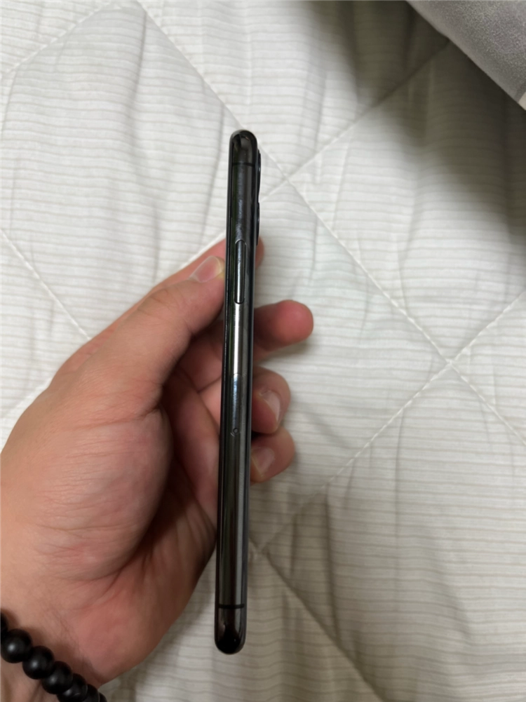 아이폰 11 PRO 이미지