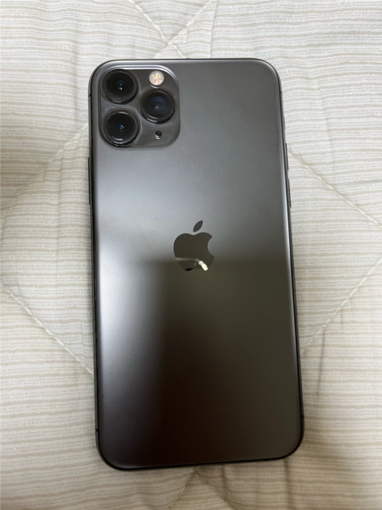 아이폰 11 PRO 이미지