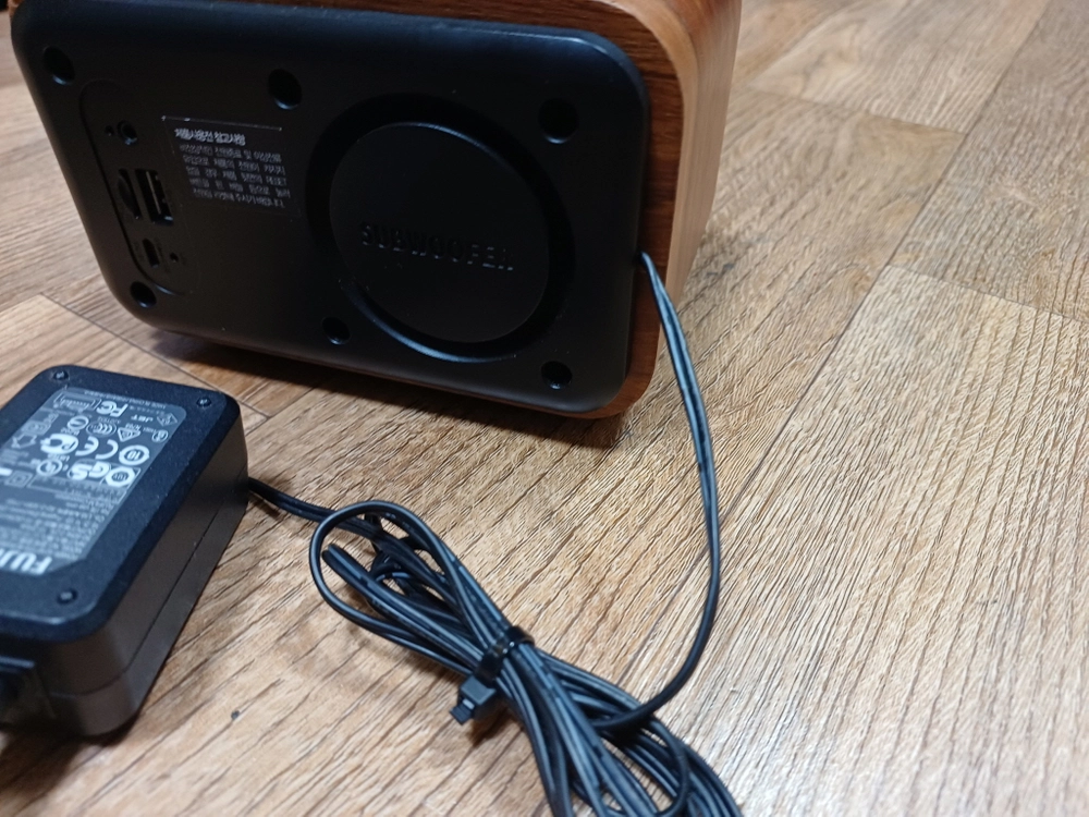 Britz BA-C2 사운드룸2 블루투스 스피커 원목 시계등 이미지