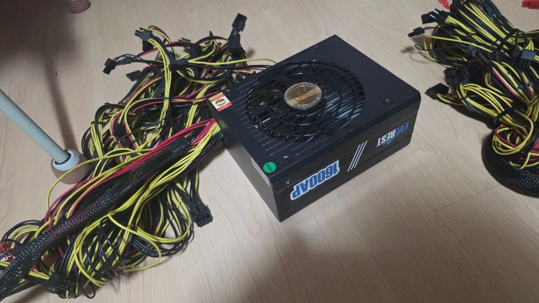 1600W 88+ 파워서플라이 - 안심되는 중고거래